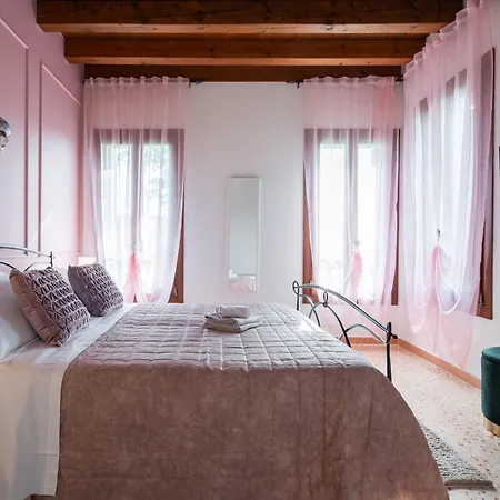 Venice Carnival - Wellness Vila